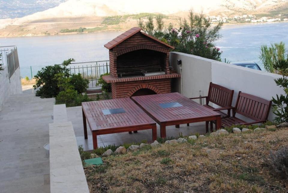 Studio Apartma Pag Blue Ocean 1 With Sea View Pag Town Exterior photo