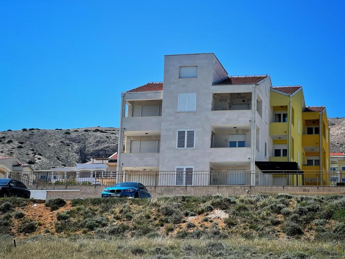 Studio Apartma Pag Blue Ocean 1 With Sea View Pag Town Exterior photo